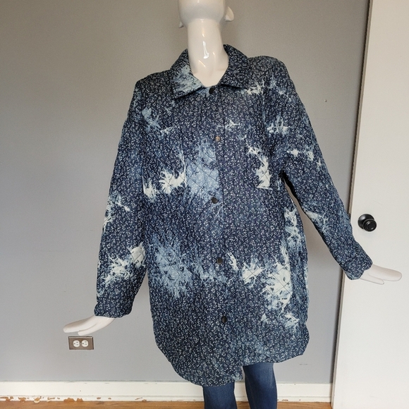 Tribal Printed Cozy Quilted Button-up Shacket, BNWT With Flaw, Size XL - Picture 2 of 9